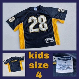 Old Navy Jersey #28